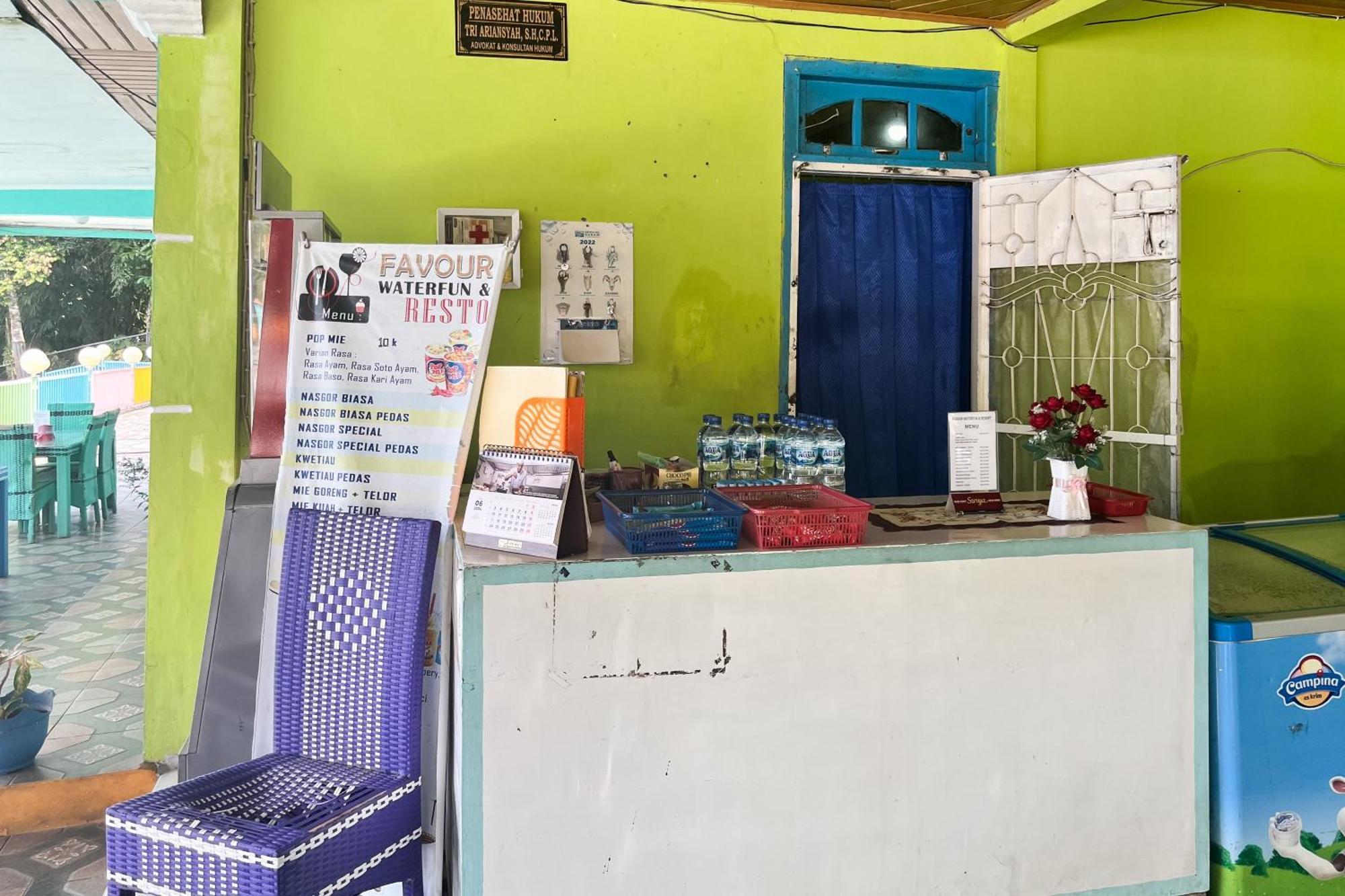 Reddoorz At Villa Waterfun Favour Pagar Alam Pagaralam 外观 照片
