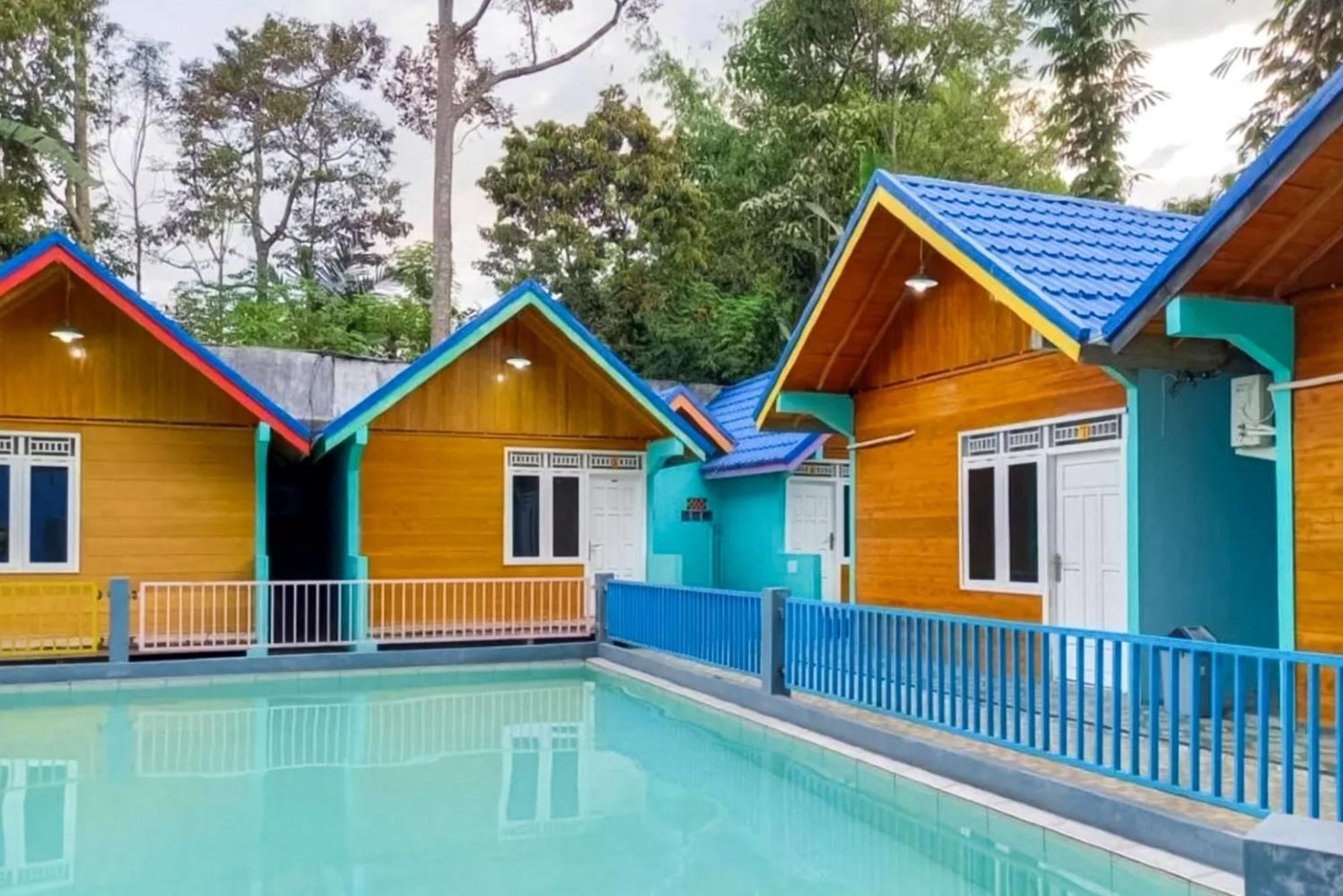 Reddoorz At Villa Waterfun Favour Pagar Alam Pagaralam 外观 照片
