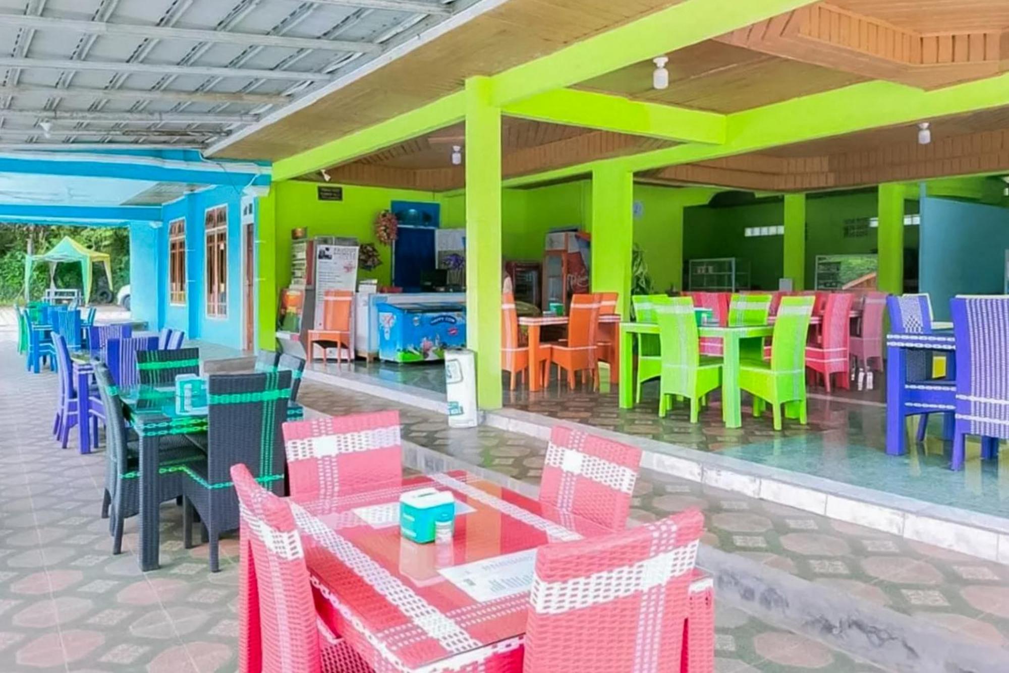 Reddoorz At Villa Waterfun Favour Pagar Alam Pagaralam 外观 照片